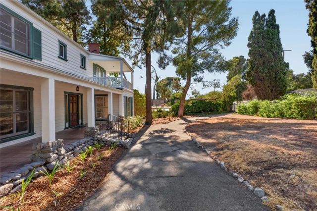 6604 Valmont Street, Tujunga, CA 91042