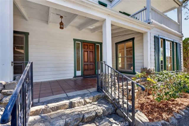 6604 Valmont Street, Tujunga, CA 91042