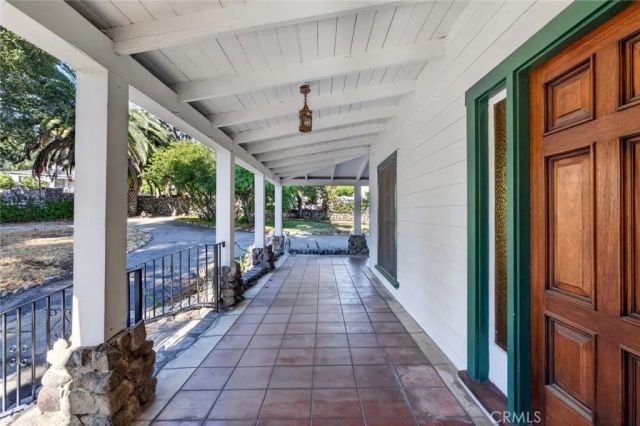 6604 Valmont Street, Tujunga, CA 91042