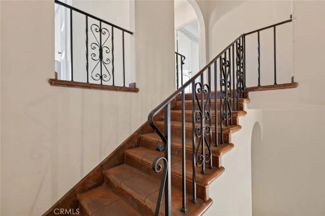 6604 Valmont Street, Tujunga, CA 91042