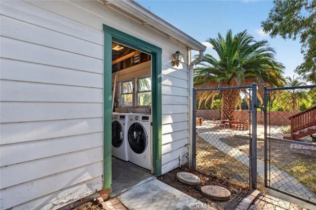 6604 Valmont Street, Tujunga, CA 91042