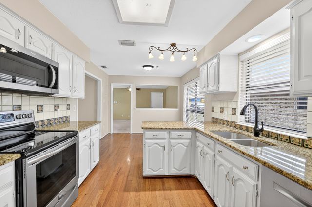 1722 Barclay Drive, Richardson, TX 75081