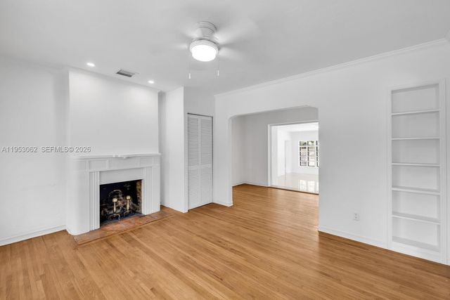 11803 NE 11 Ave, Biscayne Park, FL 33161