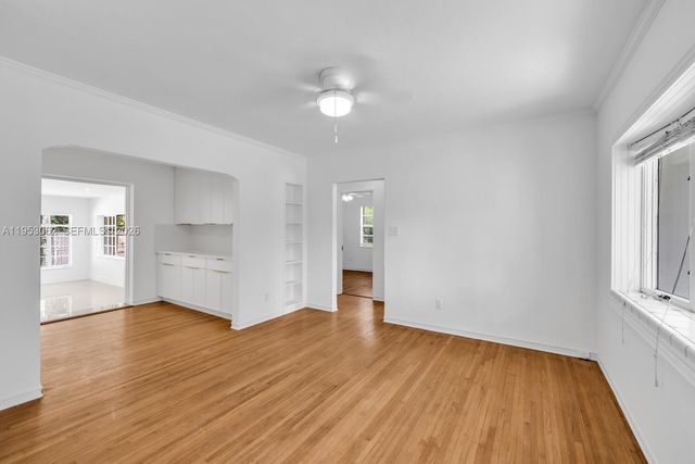 11803 NE 11 Ave, Biscayne Park, FL 33161