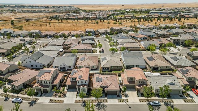 4254 Oak Knoll Road, Madera, CA 93636