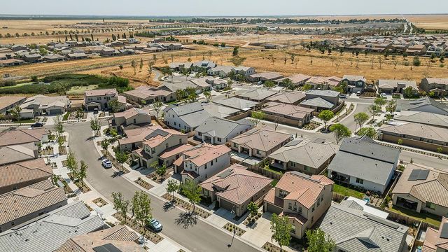 4254 Oak Knoll Road, Madera, CA 93636
