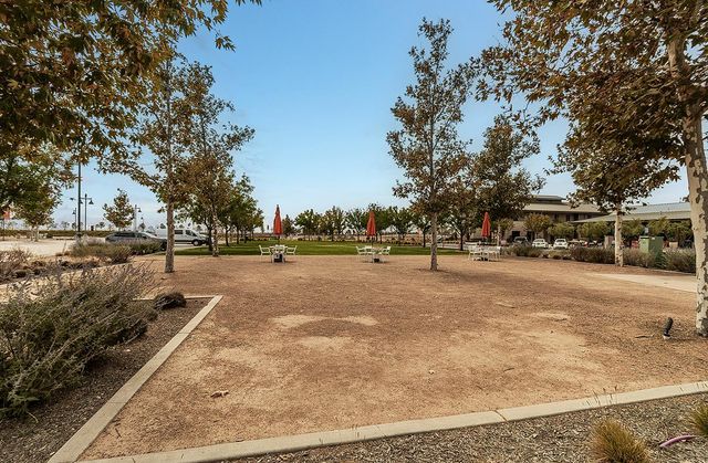 4254 Oak Knoll Road, Madera, CA 93636