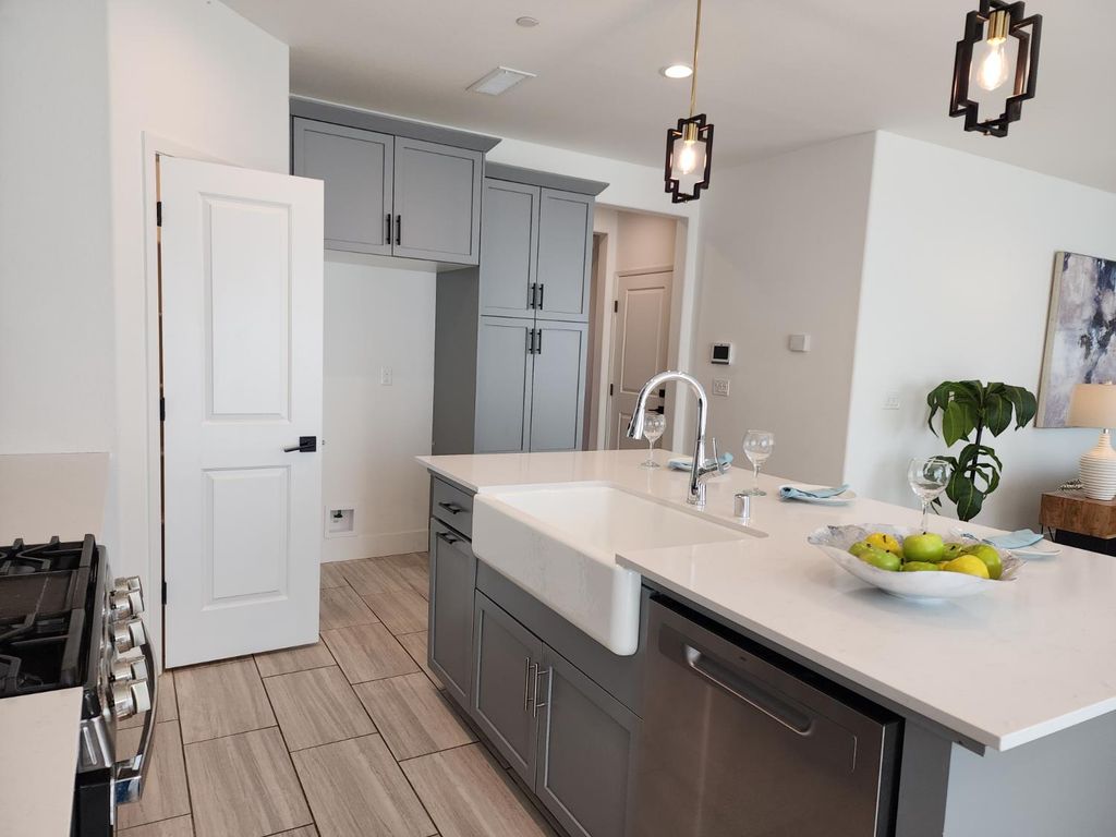 Image 13 of property listing at 4254 Oak Knoll Road, Madera, CA 93636