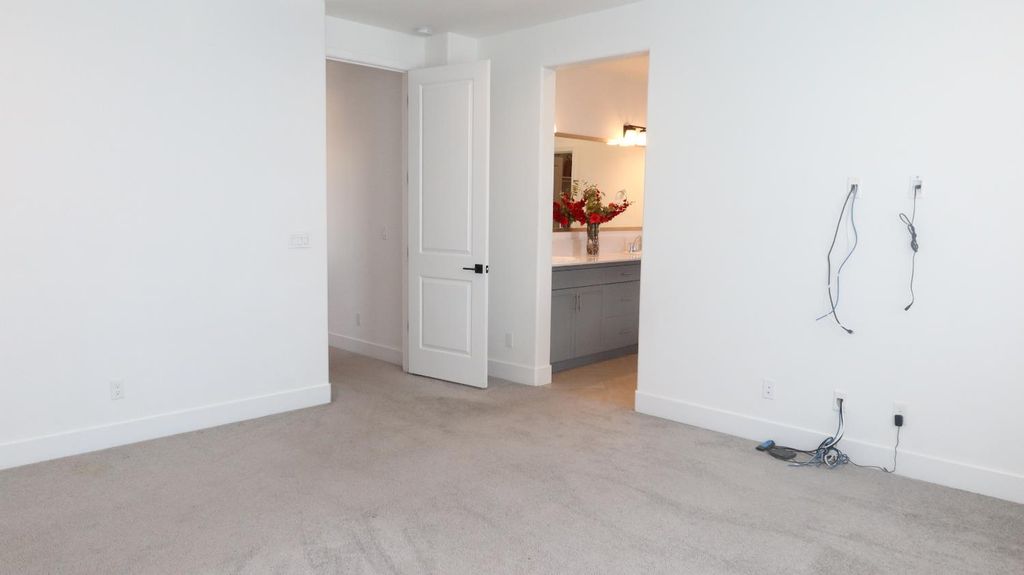 Image 26 of property listing at 4254 Oak Knoll Road, Madera, CA 93636