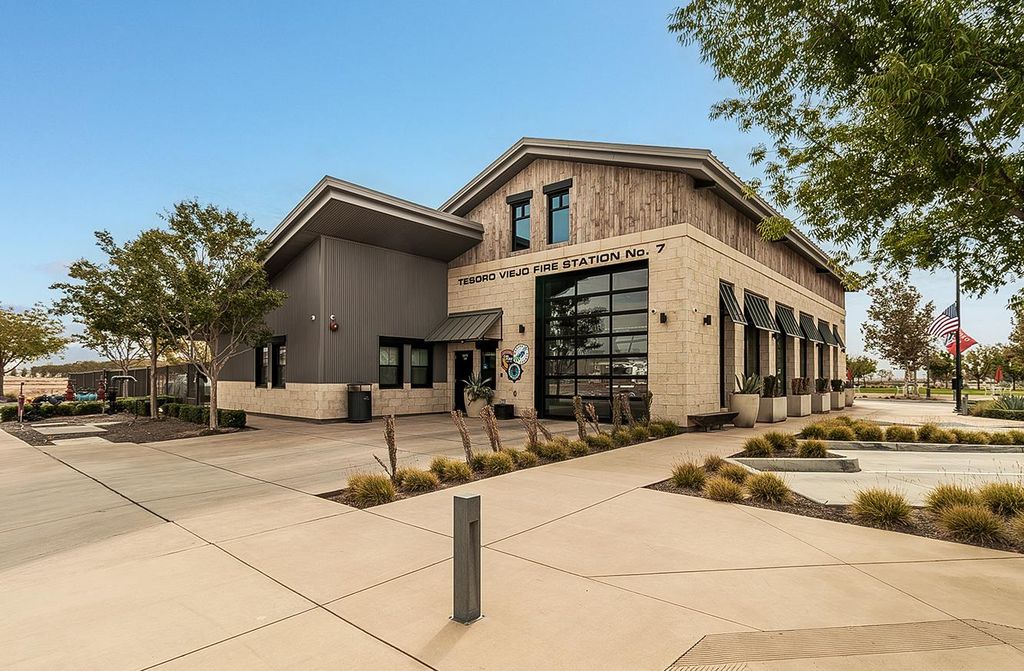 Image 47 of property listing at 4254 Oak Knoll Road, Madera, CA 93636