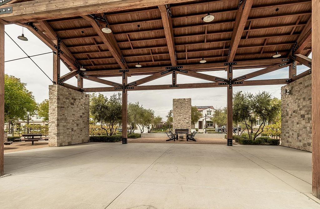 Image 56 of property listing at 4254 Oak Knoll Road, Madera, CA 93636