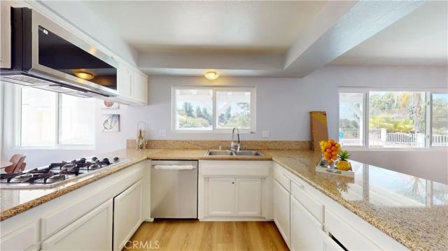 22438 Barbacoa Drive, Saugus, CA 91350