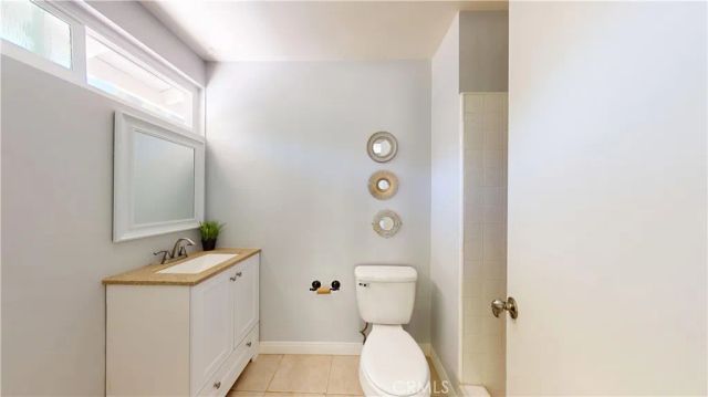 22438 Barbacoa Drive, Saugus, CA 91350