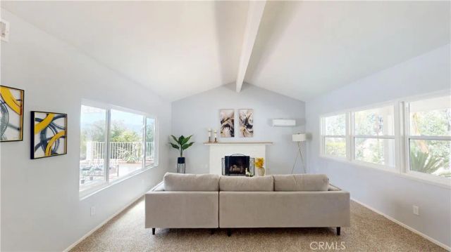 22438 Barbacoa Drive, Saugus, CA 91350