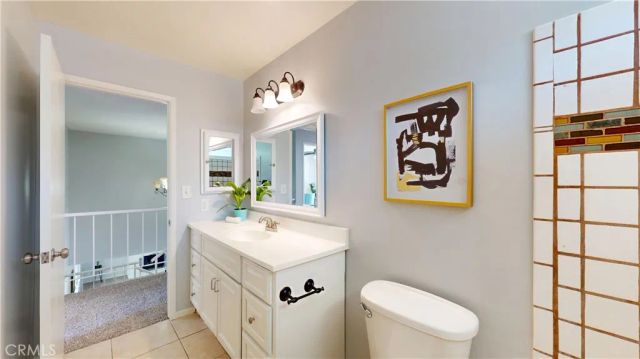 22438 Barbacoa Drive, Saugus, CA 91350