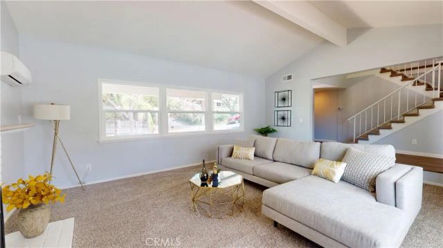 22438 Barbacoa Drive, Saugus, CA 91350
