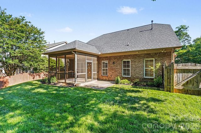 7344 Ridgecrest Trail, Lewisville, NC 27023