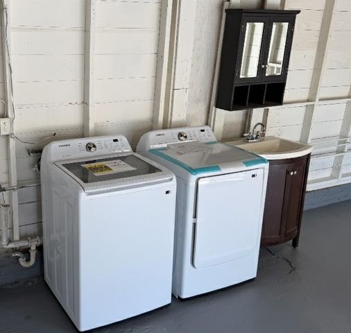 2401 8TH AVENUE N, St Petersburg, FL 33713