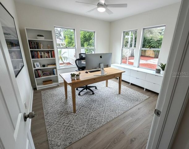 2401 8TH AVENUE N, St Petersburg, FL 33713