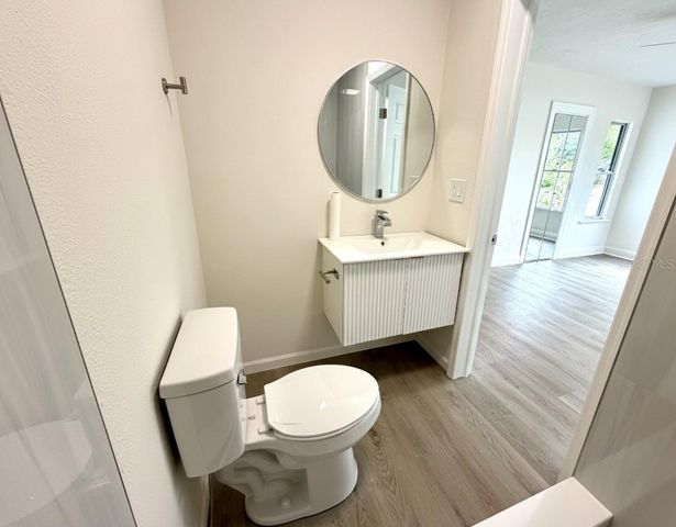 2401 8TH AVENUE N, St Petersburg, FL 33713