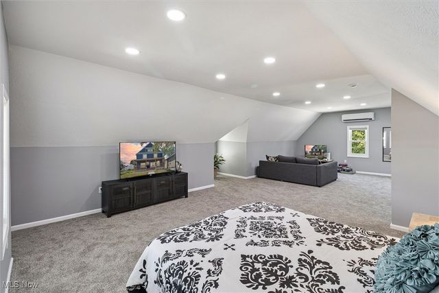 1962 W 96th Street, Cleveland, OH 44102