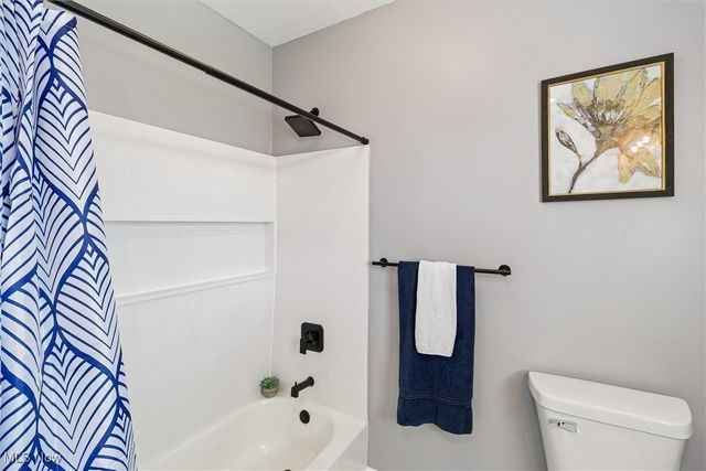 1962 W 96th Street, Cleveland, OH 44102