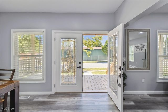 1962 W 96th Street, Cleveland, OH 44102