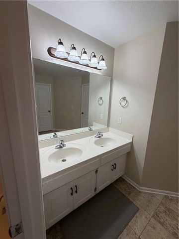 1509 NE 79th Street, Kansas City, MO 64118