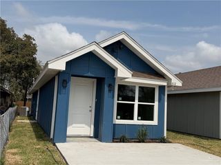 612 W Los Torritos Street, Weslaco, TX 78596