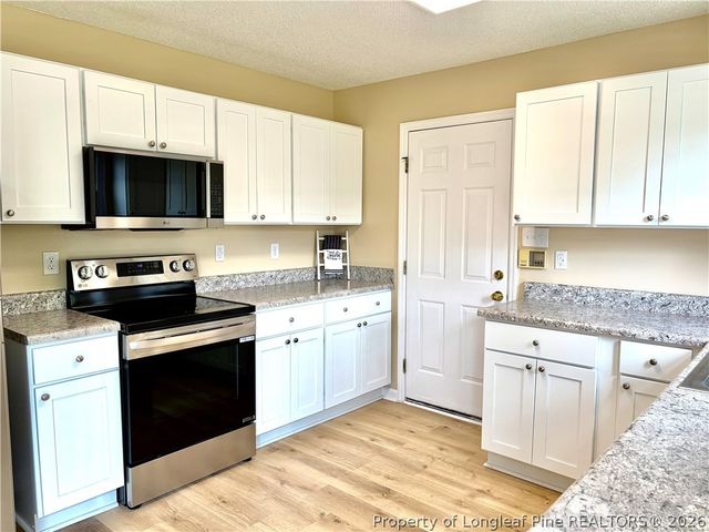 3323 Donnett Lane, Spring Lake, NC 28390