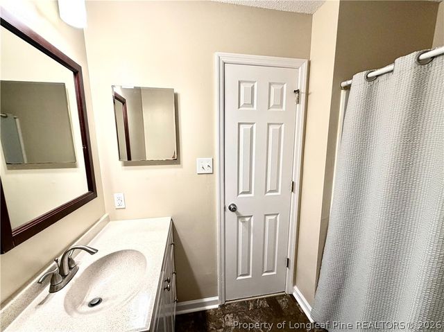 3323 Donnett Lane, Spring Lake, NC 28390