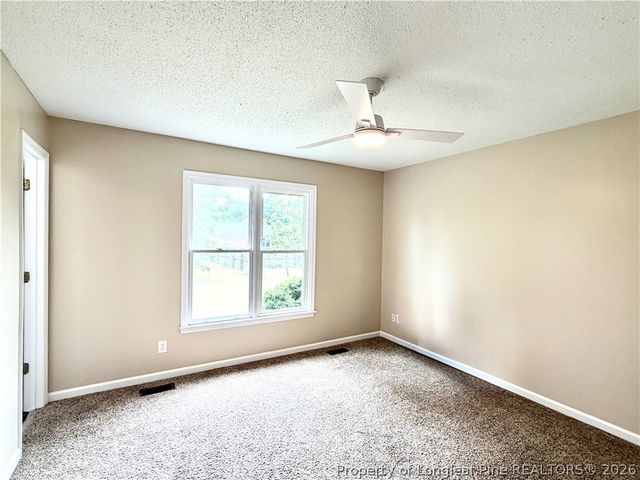 3323 Donnett Lane, Spring Lake, NC 28390