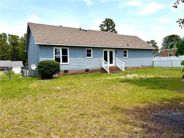3323 Donnett Lane, Spring Lake, NC 28390