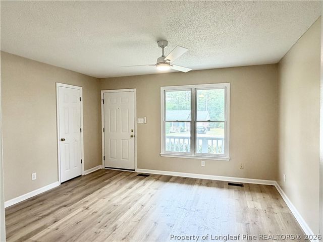 3323 Donnett Lane, Spring Lake, NC 28390