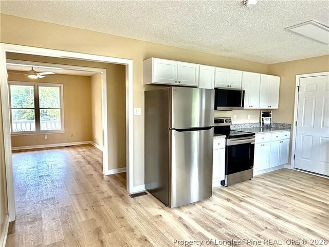 3323 Donnett Lane, Spring Lake, NC 28390