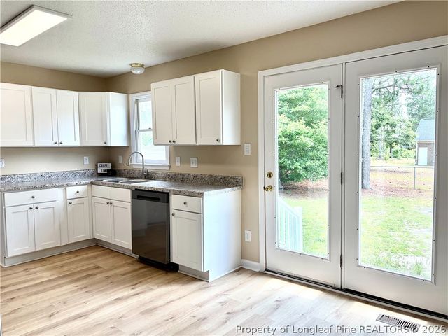 3323 Donnett Lane, Spring Lake, NC 28390