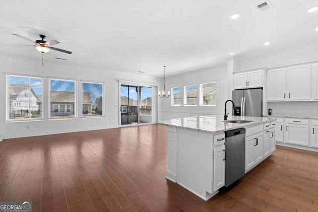6931 Scenic Overlook Trace, Flowery Branch, GA 30542