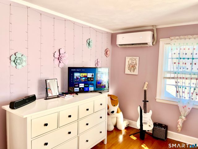 729 Lovely Street, Avon, CT 06001
