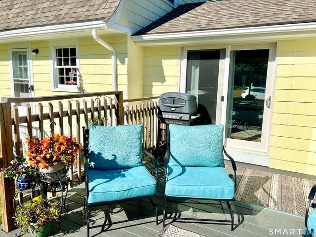 729 Lovely Street, Avon, CT 06001