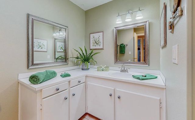 7514 Bear Canyon Road NE, Albuquerque, NM 87109