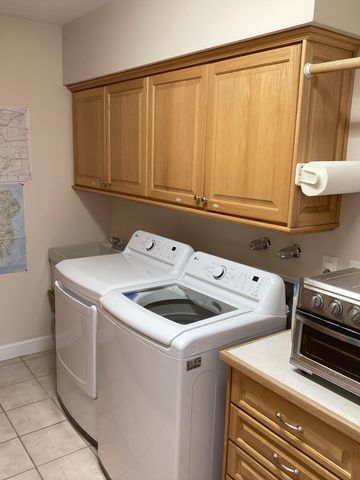 7514 Bear Canyon Road NE, Albuquerque, NM 87109