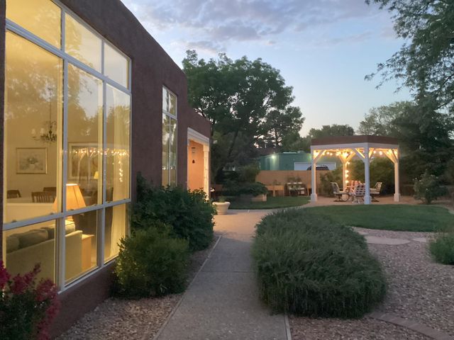 7514 Bear Canyon Road NE, Albuquerque, NM 87109