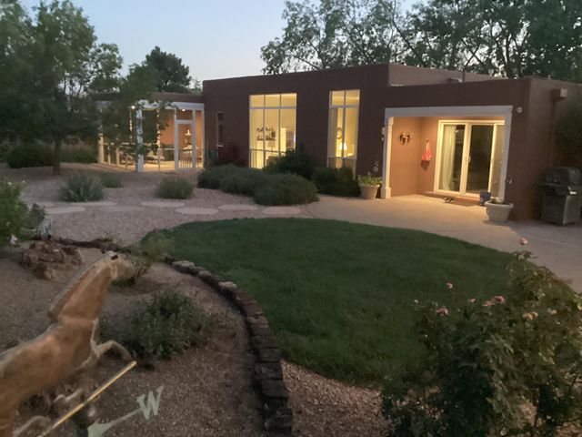 7514 Bear Canyon Road NE, Albuquerque, NM 87109