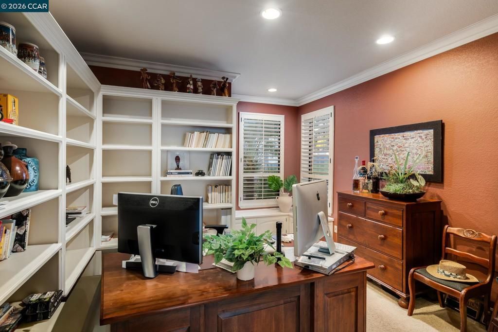 Image 15 of property listing at 4640 Kingswood Dr, Danville, CA 94506