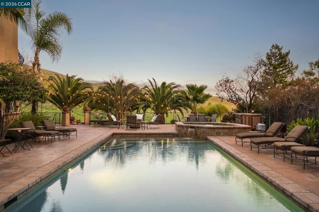 Image 30 of property listing at 4640 Kingswood Dr, Danville, CA 94506