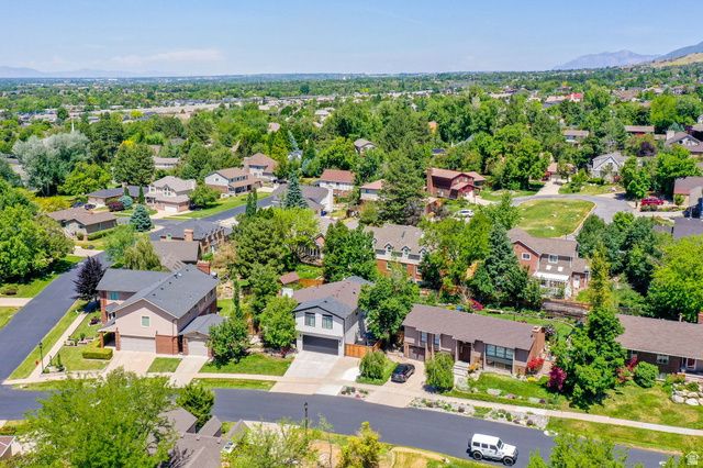 668 W KENSINGTON ST, Farmington, UT 84025