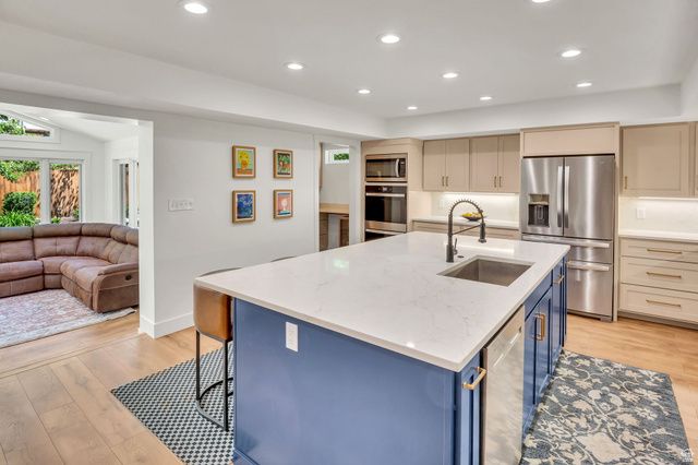 668 W KENSINGTON ST, Farmington, UT 84025