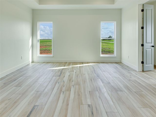 643 Chuckwagon Trail, Angleton, TX 77515