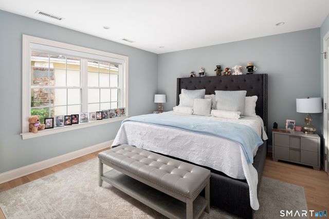 82 Columbus Place 3, Stamford, CT 06907