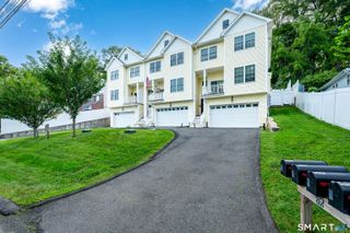 82 Columbus Place 3, Stamford, CT 06907